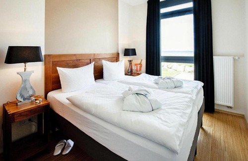 Glowe Appartement | Apartment in Glowne with balcony