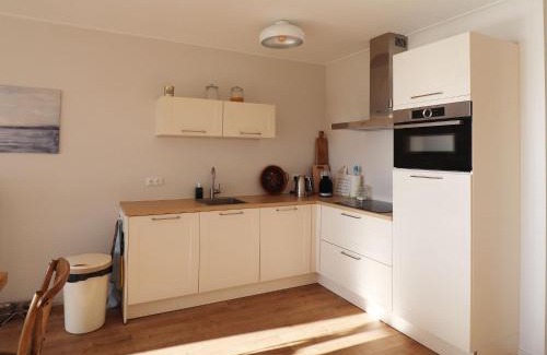 Heeg Appartement | Apartment in Heeg with Heegermeer Views