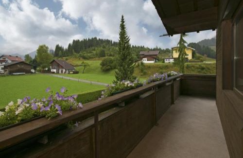 Lechaschau Appartement | Apartment in Hinterbichl near Ski Bus