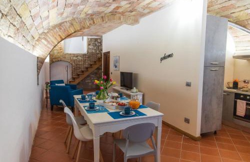 Bargni Maison | Apartment in historic villa with pool and Tennis