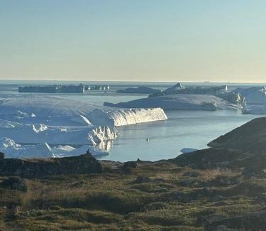 Ilulissat Appartement | Apartment in Ilulissat - by Pilu & Kaali