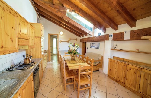 Antey-Saint-Andre Appartement | Appartement à Antey-Saint-Andrè avec balcon