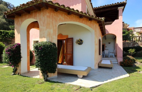 Porto San Paolo Appartement | Appartement dans villa avec splendide vue mer et jardin