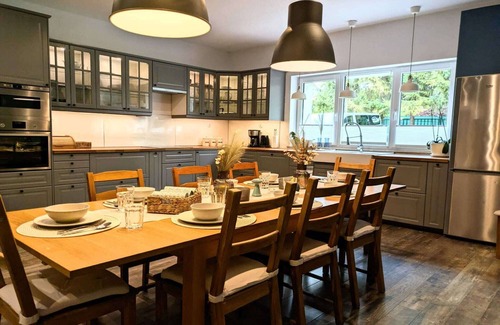 West Pomeranian Voivodeship Appartement | Appartement א Kolobrzeg avec plage