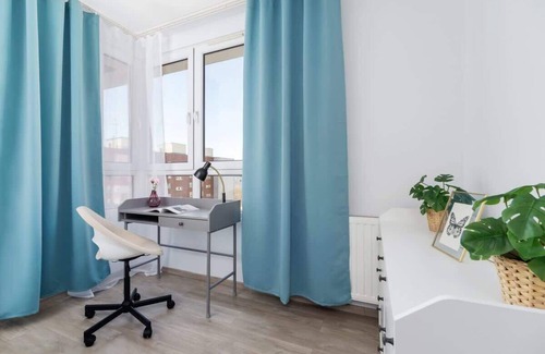 Czyzyny Appartement | Apartment in Kraków | 3 Bedrooms | 2 Balconies