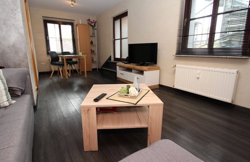 Lage Appartement | Apartment in Lage
