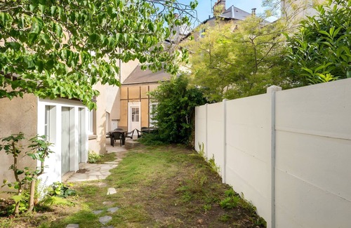 Nord - Gare Maison | Apartment in Le Mans with Private Sauna