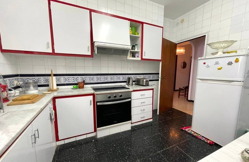 Pedrinya Appartement | Apartamento para eight personas cerca de la playa