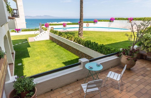 L'Escala Appartement | Apartment in L’Escala with Sea Views & Pool