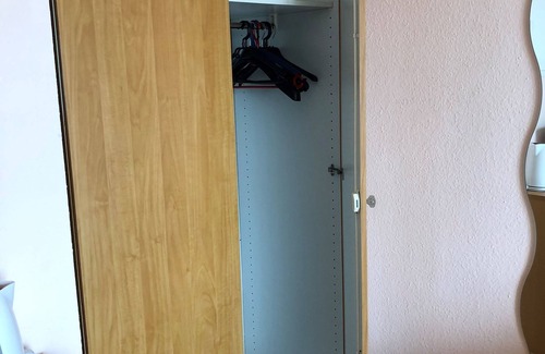 Hartenberg-Munchfeld Appartement | Apartment in Mainz - Wohn-schlafzimmer mit Kochnische und Bad