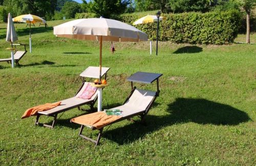 Apecchio Maison | Apartment in Marche with Pool Access