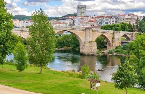 Ourense Appartement | Apartment in Ourense near Hot Springs