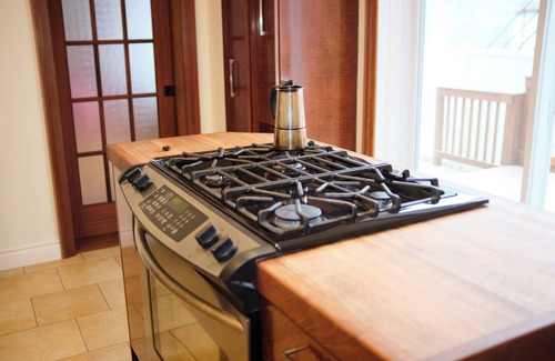 La Petite-Patrie Appartement | Apartment in Petite Patrie (Montreal) with private garden and patio