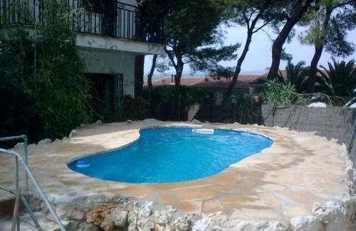 Tamarit Appartement | Proche de la plage, familial et familial, jardin et piscine privés, chiens acceptés