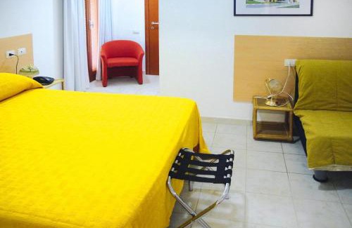 Porto Pollo Appartement | Apartment in Porto Pollo near Sea Beach