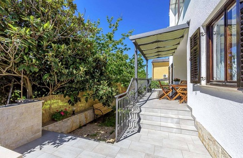 Skatari Appartement | Appartement א Skatari avec terrasse