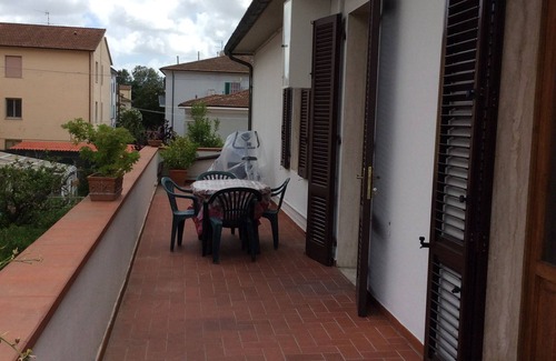 Pisa Appartement | Apartment in quiet area near the walls, the cathedral and the Leaning Tower
