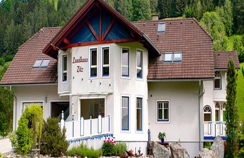 Ranten Appartement | Apartment in Ranten with a large balcony
