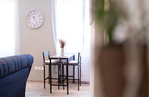 Riez Appartement | Apartment In Riez With Other, Security/Safety, Internet