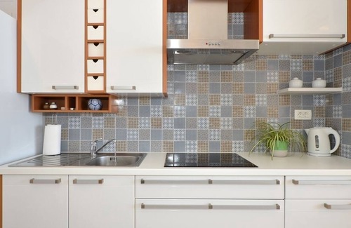 Seget Vranjica Appartement | Appartement dans Seget Vranjica avec vue mer, Balcon, Climatisation, WIFI (91-3)
