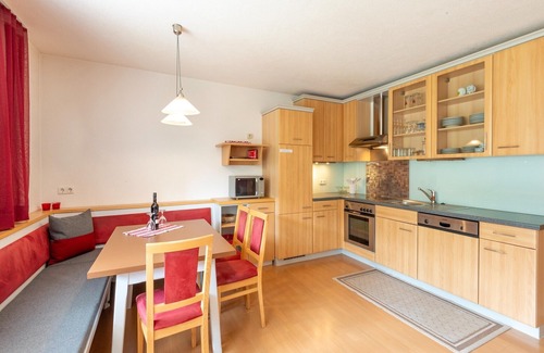 Strengen Appartement | Appartement luxuriant près de St. Anton am Arlberg