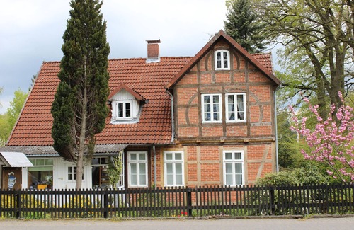 Hermannsburg Appartement | Appartement au centre, rez-de-chaussée, familial, grand jardin.