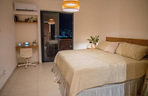 Viejo Arroyo Hondo Appartement | Apartment in the city center with incredible views!