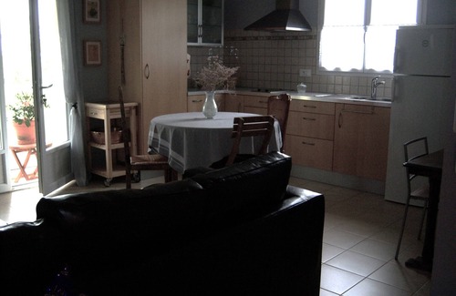 Bergerac Appartement | Appartement dans le prolongement maison des hôtes à la campagne proche Bergerac