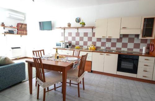 Ziona Appartement | Apartment in the greenery near the Cinque Terre