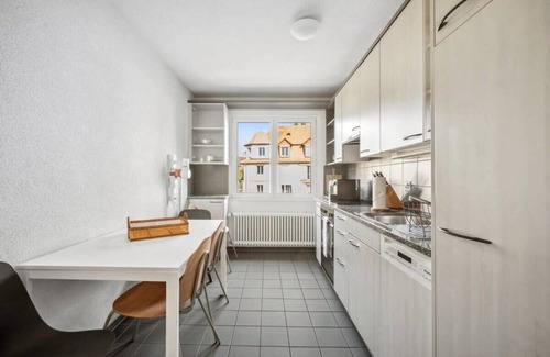 Seebach Appartement | Apartment in the Heart of Oerlikon
