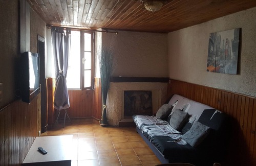 Cervione Appartement | Appartement au coeur du village de Cervioni