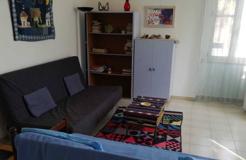 Locri Appartement | Appartement dans le centre historique de Locri, à quelques centaines de mètres de la mer.