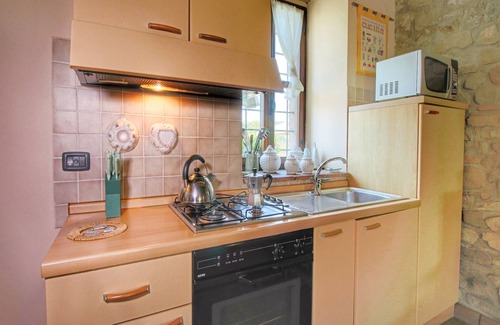 Todi Appartement | Séduisant appartement à Todi avec piscine