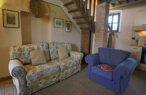 Todi Appartement | Séduisant appartement à Todi avec piscine