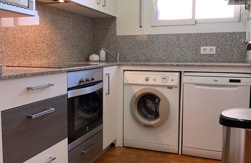 Calonge Appartement | Apartment in Torre Valentina, 2 min from the beach
