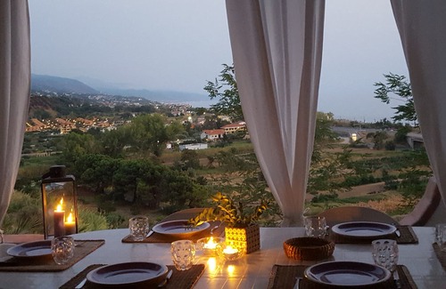 Fuscaldo Villa | Appartement dans villa avec terrasse panoramique avec vue sur la mer