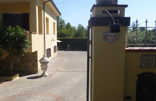 Vicopisano Appartement | Appartement à Villa Ariale