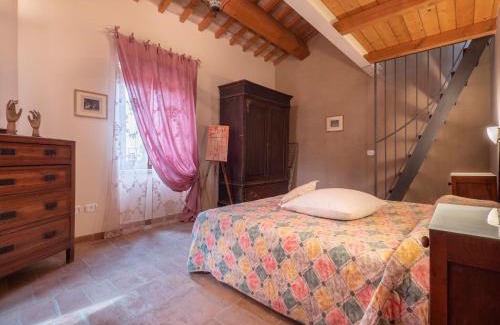 Mombaroccio Appartement | Apartment in Villagrande with Pool & Garden
