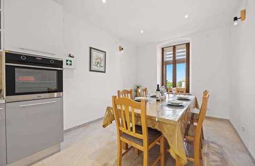 Vodnjan Appartement | Charmant appartement avec piscine et jacuzzi