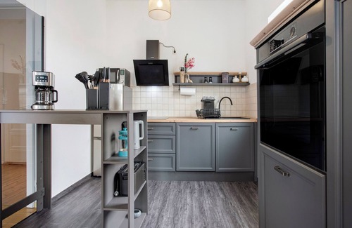Altefaehr Appartement | Appartement 'Inselglück' avec vue sur le lac, jardin partagé et Wi-Fi