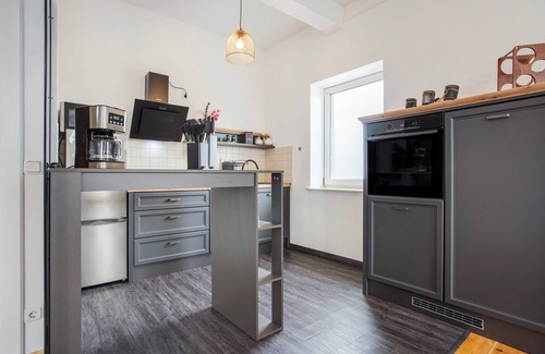 Altefaehr Appartement | Appartement 'Inselglück' avec vue sur le lac, jardin partagé et Wi-Fi