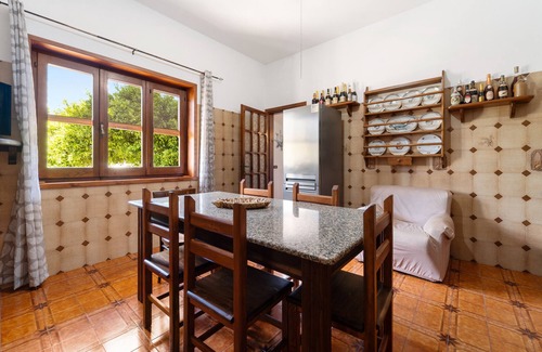 San Giovanni Suergiu Appartement | Appartement "2" avec jardin partagé, balcon et climatisation
