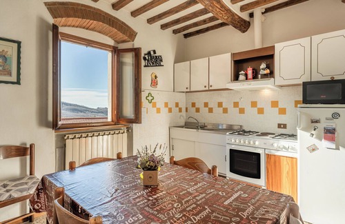 San Marcello Piteglio Appartement | Appartement "Casa Claire" avec vue sur montagne, terrasse privée et jardin privé