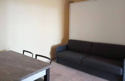 SantʼAgata di Puglia Appartement | Appartement 'Puteha - Arco Pronti' avec vue sur les montagnes, Wi-Fi et climatisation