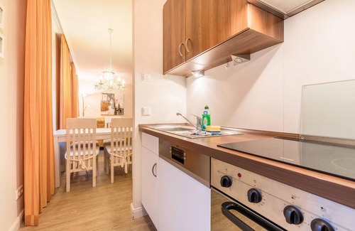 Hohen Niendorf Appartement | Schloßurlaub an der Ostsee, bei Kühlungsborn