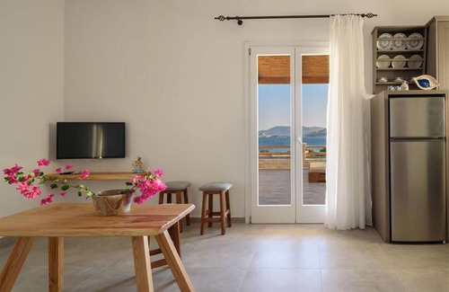 Kimolos Appartement | Appartement "Kalamitsi View" avec terrasse privée, Wi-Fi et climatisation