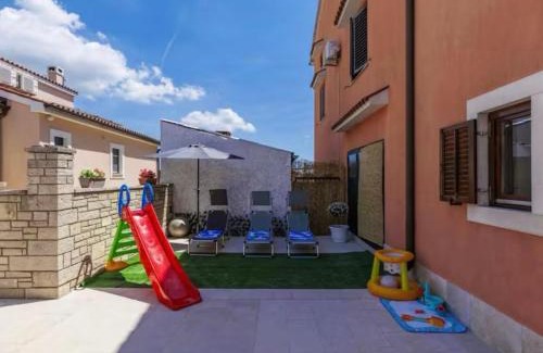 Bibici Appartement | Apartment Karlo, Heated pool, private parking