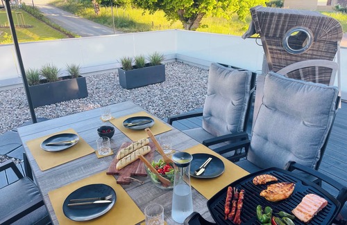 Lohme Appartement | Apartment Kastella - with roof terrace for up to 4 people