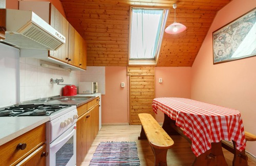 Balatonkeresztur Appartement | Appartement Keszeg by Interhome