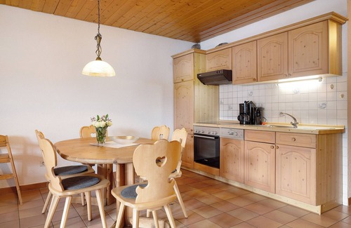 Ehlenbogen Appartement | Appartement 'Kinzigstuben' avec vue sur les montagnes, terrasse partagée et Wi-Fi